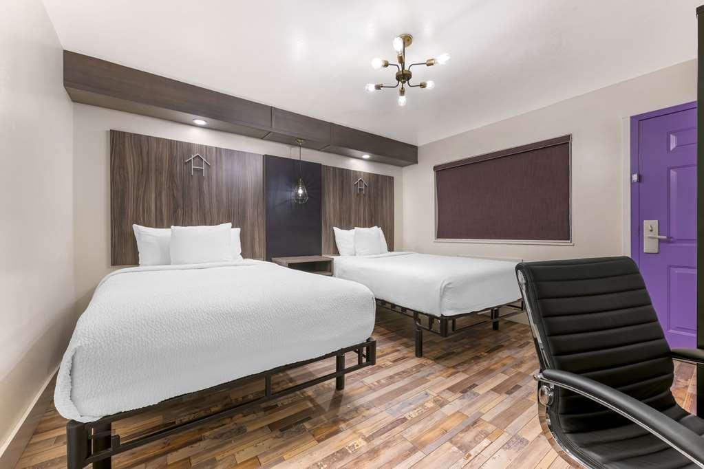 Hotel On Monroe Рочестър Стая снимка