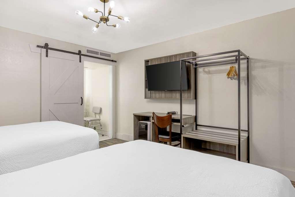 Hotel On Monroe Рочестър Стая снимка