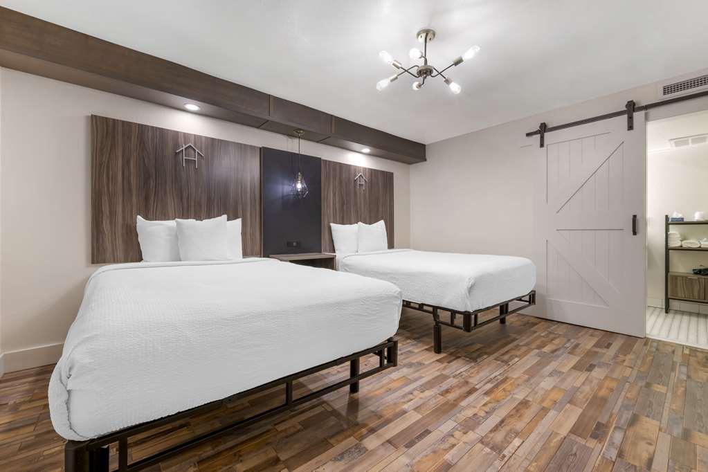 Hotel On Monroe Рочестър Стая снимка